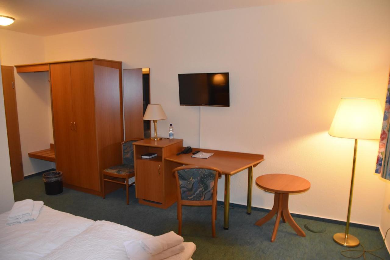 Hotel Zum Gesundbrunnen Bad Zwischenahn Εξωτερικό φωτογραφία
